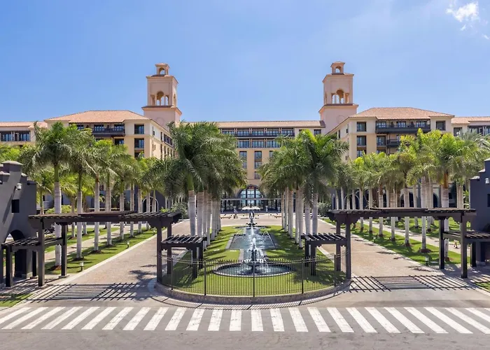 Unique Club At Lopesan Costa Meloneras Hotel